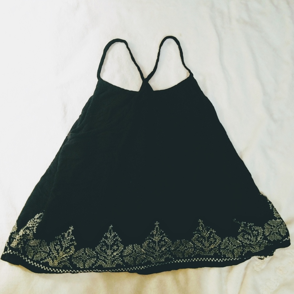 Tank Top Bundle - Picture 2 of 4